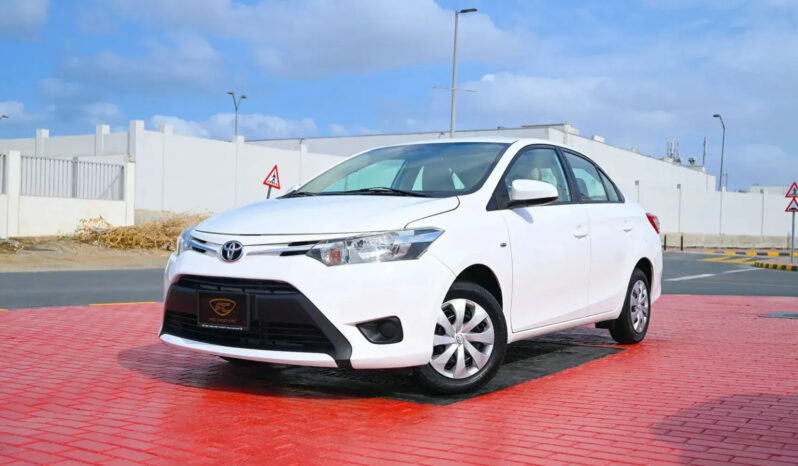 
								Toyota Yaris full									