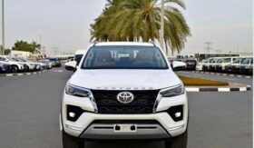 TOYOTA FORTUNER 2024