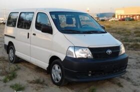 TOYOTA HIACE